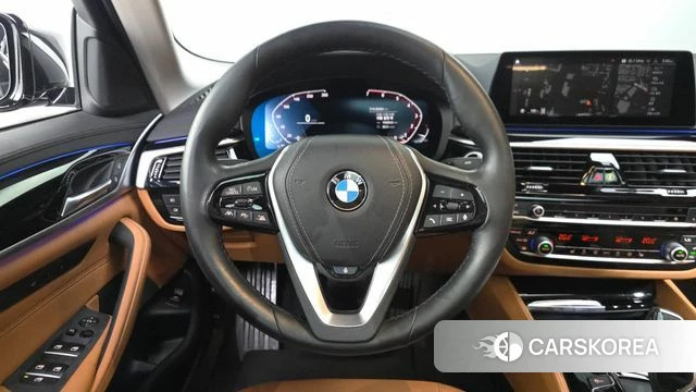 BMW 5 Series (G30) 2020 Черный из Кореи, фото 4