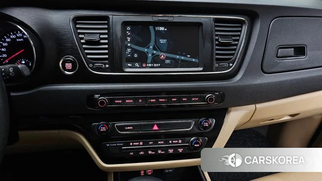 Kia The New Carnival 2018 Белый из Кореи, фото 4