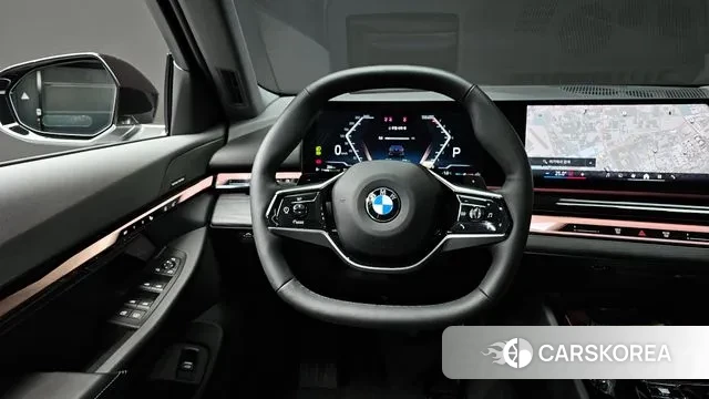 BMW 5 Series (G60) 2024 Серый из Кореи, фото 4