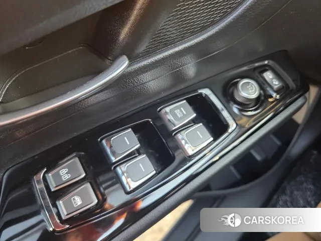 Ssangyong Beautiful Korando 2019 Серый из Кореи, фото 4