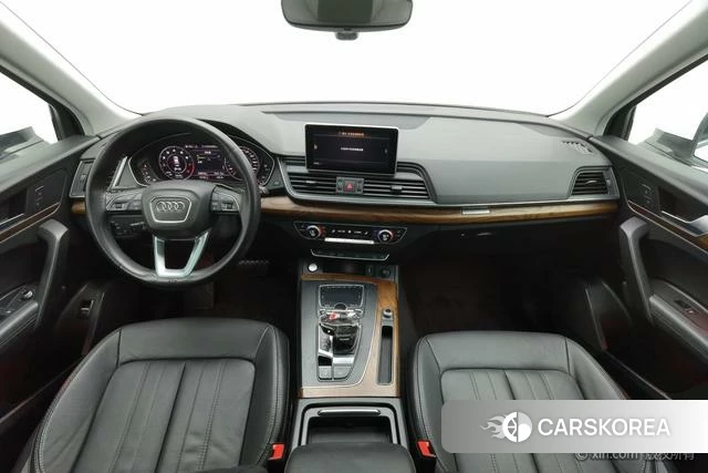 Audi Q5L 2021 Белый из Китая, фото 4