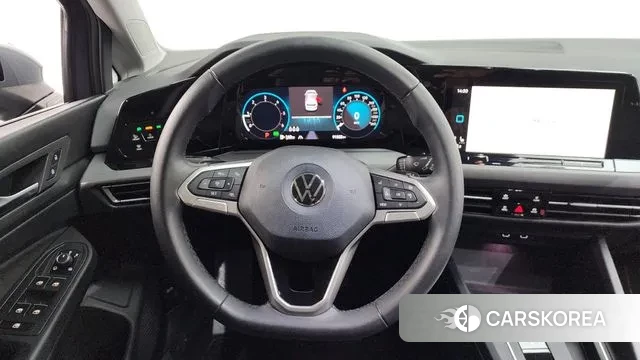 Volkswagen Golf 8th Generation 2022 Серый из Кореи, фото 4