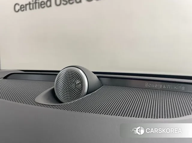 Volvo V60 Cross-Country 2nd Generation 2025 Белый из Кореи, фото 4