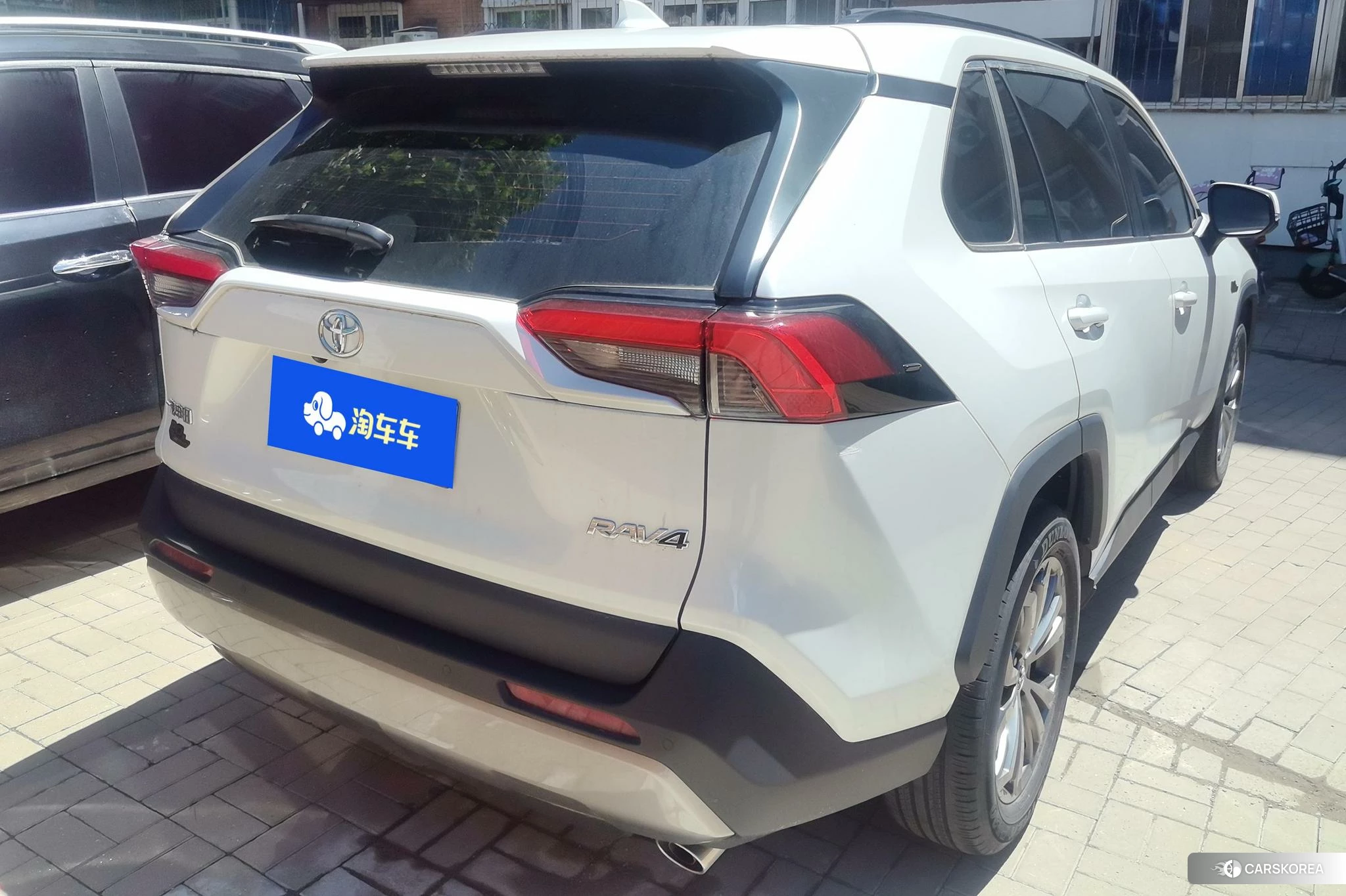Toyota RAV4 Rongfang 2023 Белый из Китая, фото 4