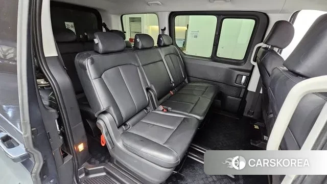 Hyundai Staria 2021 Серый из Кореи, фото 4