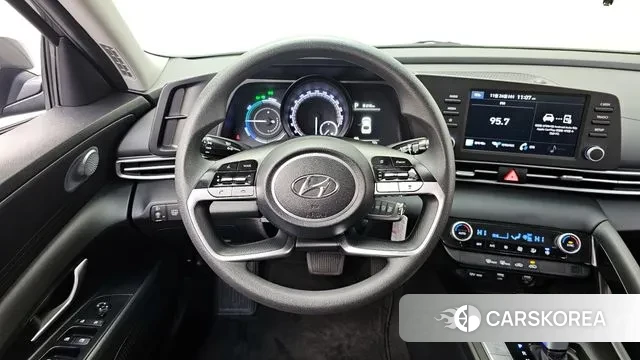 Hyundai Avante Hybrid (CN7) 2021 Серый из Кореи, фото 4