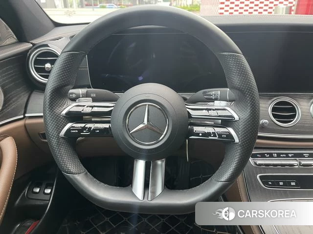 Mercedes-Benz E-class PHEV 2022 Черный из Китая, фото 4