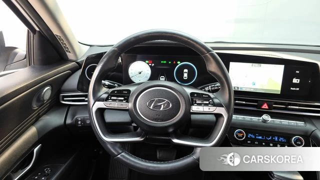 Hyundai Avante Hybrid (CN7) 2022 Белый из Кореи, фото 4