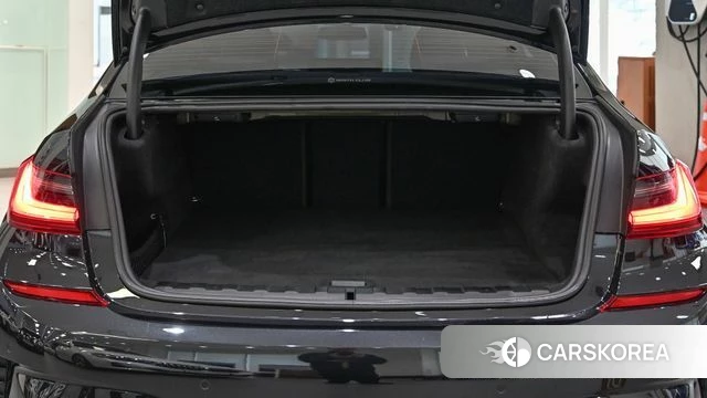 BMW 3 Series (G20) 2021 Черный из Кореи, фото 4