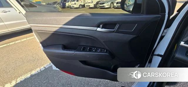 Hyundai The New Avante AD 2018 Белый из Кореи, фото 4