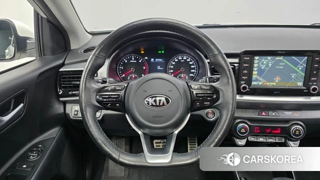 Kia Stonic 2018 Белый из Кореи, фото 4