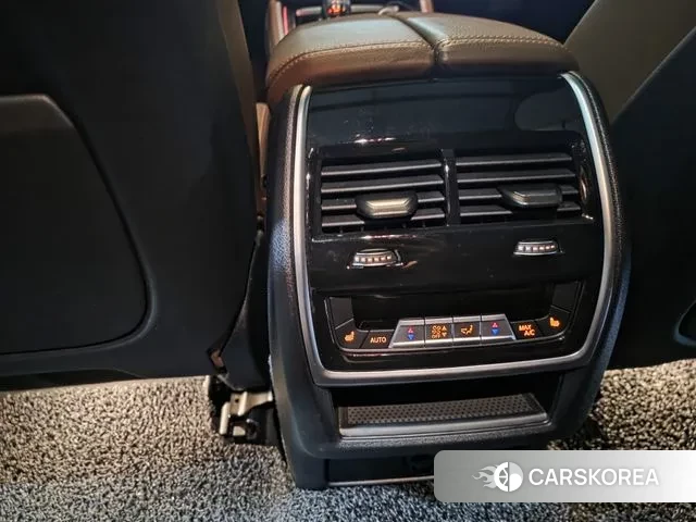 BMW X6 (G06) 2021 Белый из Кореи, фото 4