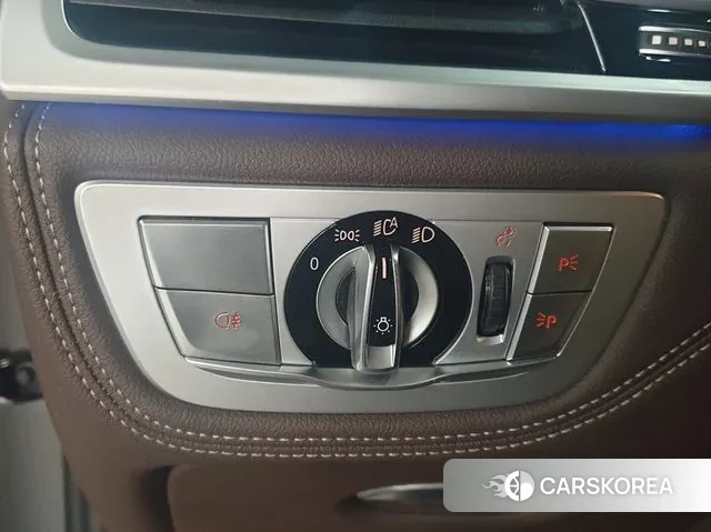 BMW 7 Series (G11) 2020 Серый из Кореи, фото 4