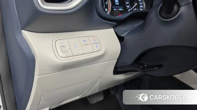 Hyundai Venue 2022 Белый из Кореи, фото 4