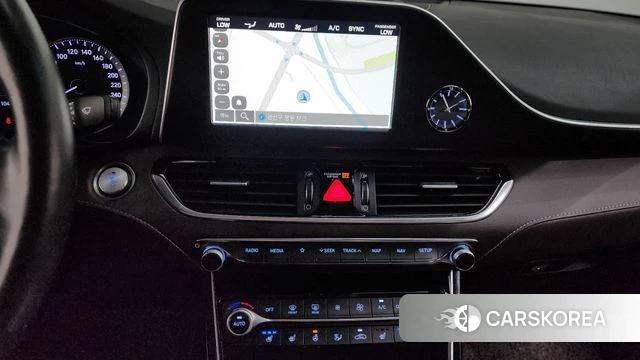 Hyundai Grandeur IG 2018 Серебристо-серый из Кореи, фото 4