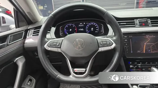 Volkswagen Passat GT (B8) 2021 Серебряный из Кореи, фото 4