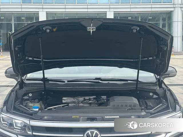 Volkswagen Weiran 2023 Черный из Китая, фото 4