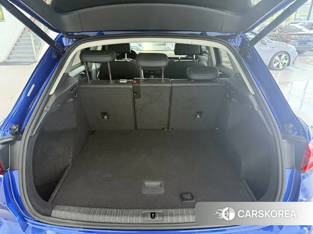 Audi Q3 2022 Синий из Китая, фото 4