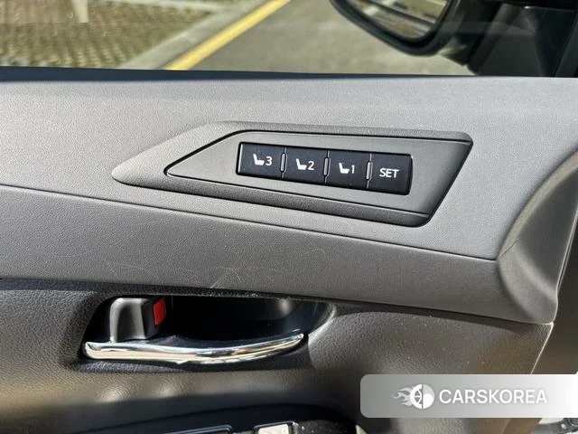 Toyota Wilfa 2023 Белый из Китая, фото 4