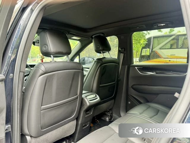 Cadillac XT6 2023 Черный из Китая, фото 4