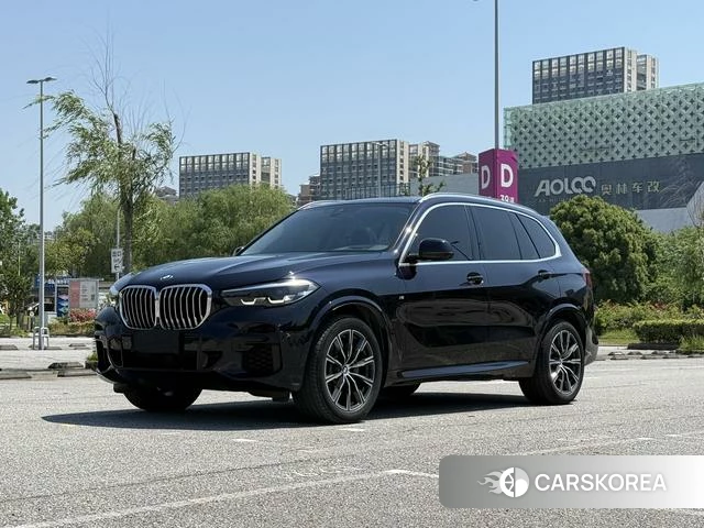 BMW X5 (imported) 2022 Черный из Китая, фото 4