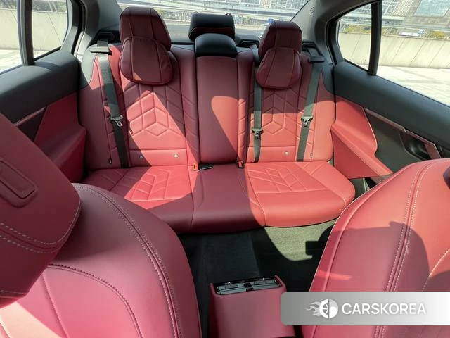BMW 5 series id 3901997 из Китая 4
