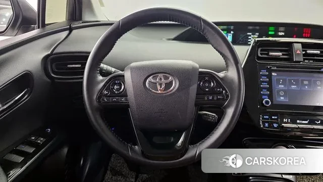 Toyota Prius 4th Generation 2021 Белый из Кореи, фото 4