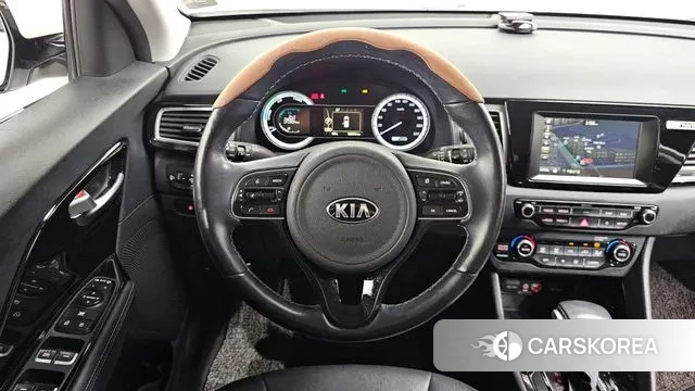 Kia Niro 2018 Белый из Кореи, фото 4