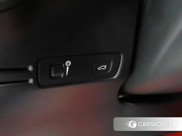 Volvo XC40 2020 Белый из Кореи, фото 4