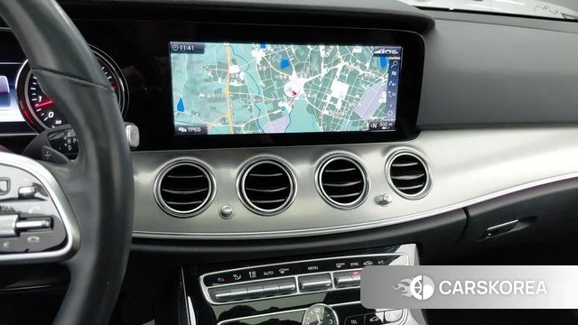 Mercedes-Benz E-Class W213 2019 Белый из Кореи, фото 4