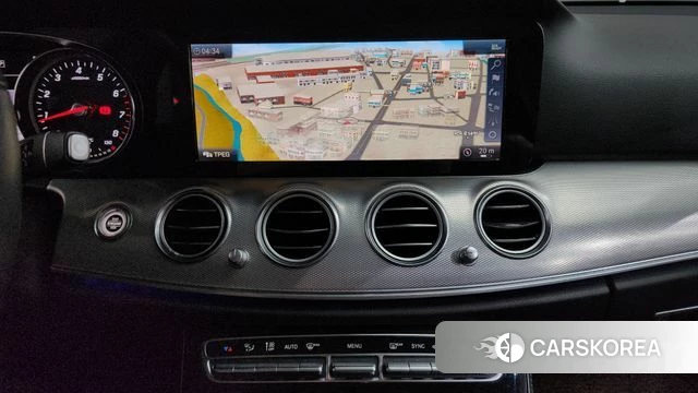 Mercedes-Benz E-Class W213 2019 Белый из Кореи, фото 4