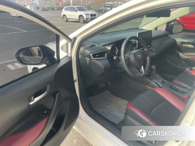 Toyota Corolla 2022 Белый из Китая, фото 4