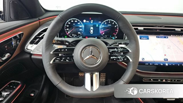 Mercedes-Benz E-Class W214 2026 Белый из Кореи, фото 4