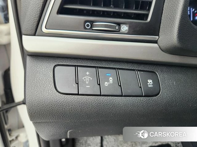 Hyundai Avante AD 2018 Белый из Кореи, фото 4