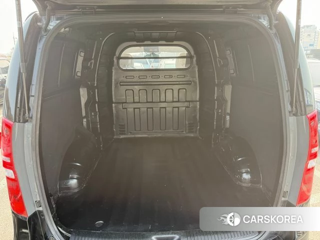 Hyundai The New Grand Starex 2019 Черный из Кореи, фото 4