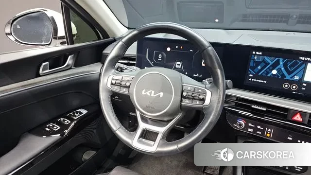 Kia The New K5 3rd generation 2024 Белый из Кореи, фото 4