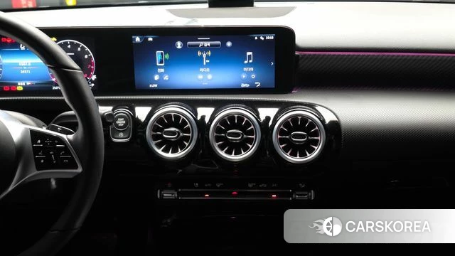 Mercedes-Benz A-Class W177 2025 Черный из Кореи, фото 4
