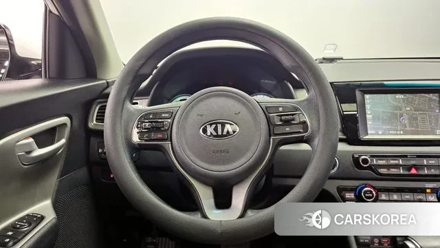 Kia Niro 2018 Белый из Кореи, фото 4
