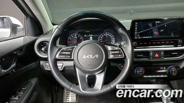 Kia The New K3 2nd generation 2024 Белый из Кореи, фото 4