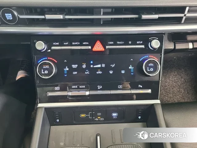 Hyundai Santa Fe (MX5) 2023 Белый из Кореи, фото 4