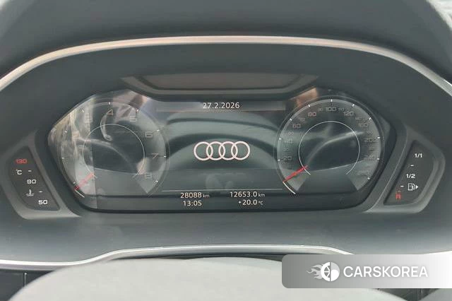 Audi Q3 2024 Темно-серый из Китая, фото 4