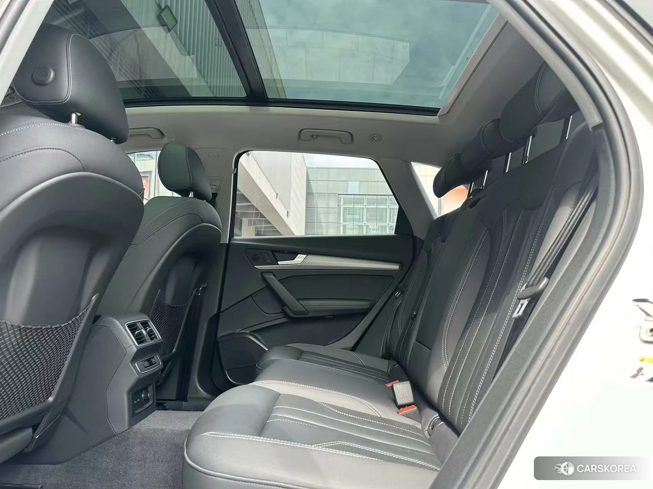 Audi Q5L 2021 Белый из Китая, фото 4