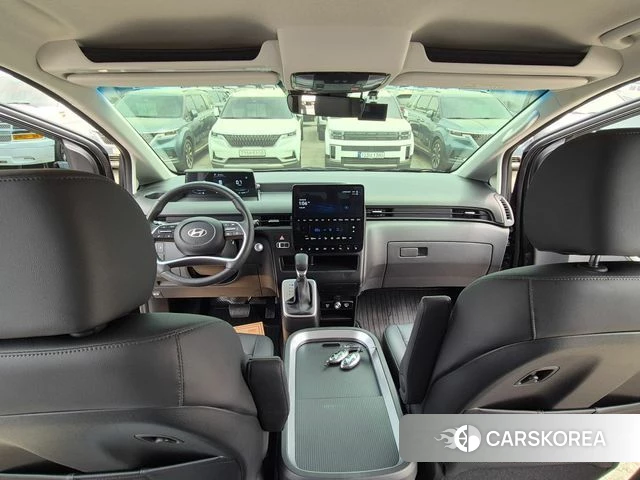 Hyundai Staria 2024 Черный из Кореи, фото 4