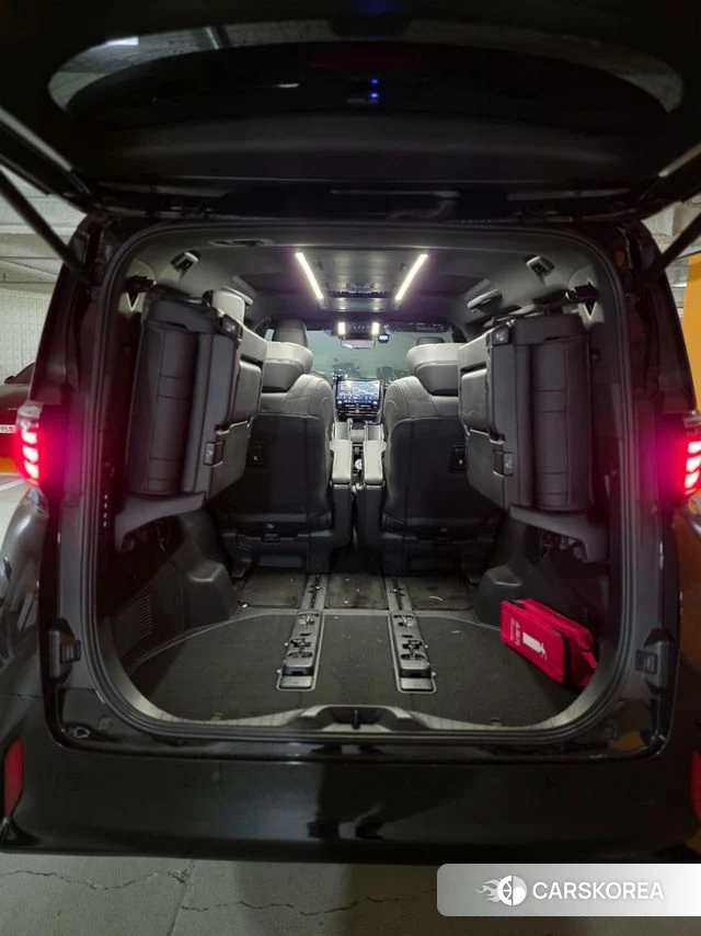 Toyota Alphard 4th Generation 2024 Черный из Кореи, фото 4