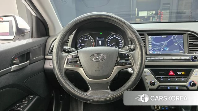 Hyundai Avante AD 2018 Белый из Кореи, фото 4
