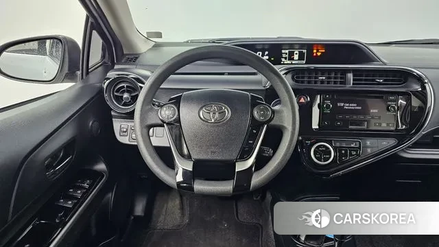 Toyota Prius C 2018 Белый из Кореи, фото 4