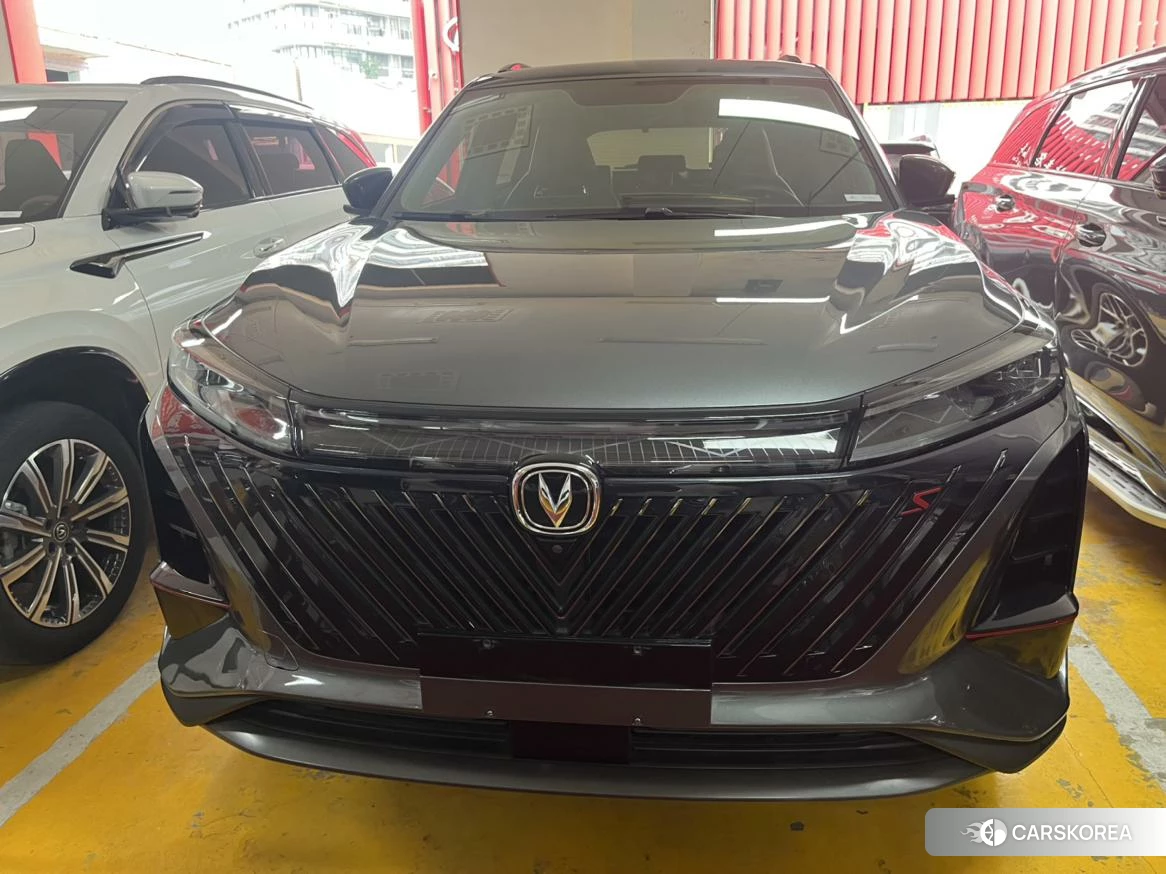 Chang'an CS75 PLUS 2022 Темно-серый из Китая, фото 4