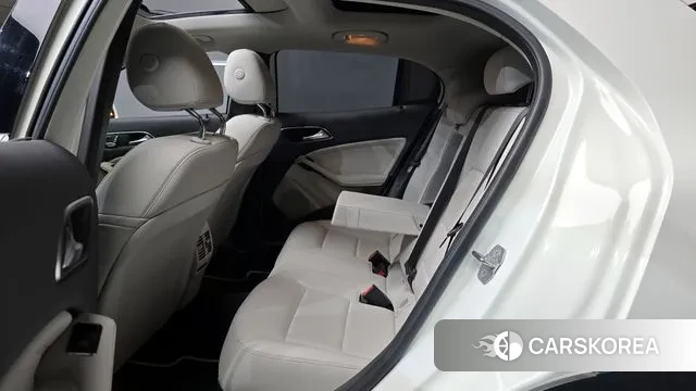 Mercedes-Benz GLA-Class X156 2018 Белый из Кореи, фото 4