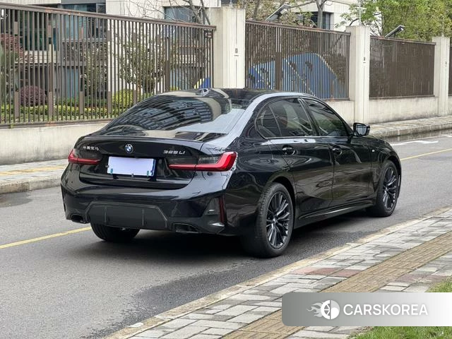 BMW 3 series 2023 Черный из Китая, фото 4