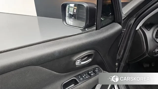 Jeep Renegade 2019 Серый из Кореи, фото 4